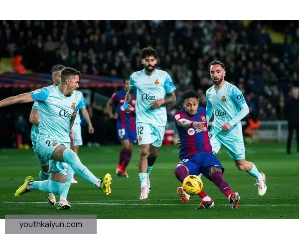 瓦伦西亚定位球表现稳健，近期进攻效率持续提升，成为球队胜利重要因素。